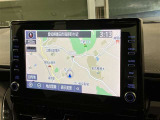 純正ナビを装備。タッチパネル式で使いやすく、お出かけもラクラクです。