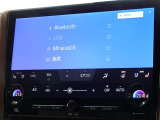 CD・DVD(再生機能)・ブルートゥース等を使用することができます。