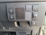 運転席廻りの画像になります