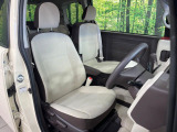 運転席シート廻りは使用感も少なく、良好な状態となっています。丁寧に使われていたことがよくわかりますね。