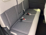 この度は、当店のお車をご覧いただきまして誠にありがとうございます。当店では全国販売・納車も行っております。県によって陸送費用は異なりますのでお気軽にお問い合わせください。