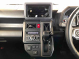 温度を設定すれば、自動で車内の温度管理をしてくれる優れものです♪ATミッションで運転楽々