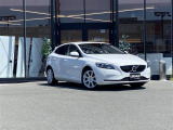 ボルボ V40