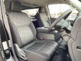 お車の販売と共に、自動車保険もご紹介しております。 弊社取り扱い会社と同じであれば日産独自のサービスもあります。