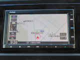 【 ホンダ純正ギャザズ・ VXM-215Ci】ホンダ純正の7インチメモリーナビが装備されています。