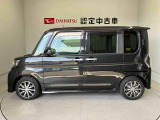 側面からの写真です。ご希望のお車が見当たらない場合は、弊社スタッフがしっかりとお客様のご要望に合ったお車をお探し致します。