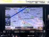 カロッツェリア製8インチナビを搭載しております!