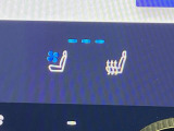 【シートベンチレーション】夏場は涼しい風でお尻や背中の熱やムレを防ぎ、冬はエアコンよりも早く温まってポカポカに!季節を問わず快適に過ごせます。