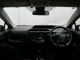 見通しのよいすっきりとした視界で、誰でも運転しやすいです。運転のしやすさは疲れにくさにも繋がりますよ♪