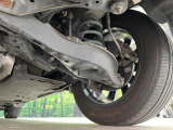 お車を安心してお乗りいただく為には、足回りの定期点検が欠かせません。サービスサポート(有償保証)では無料点検もご提供しており、安心のカーライフをお過ごしいただけるサポート体制が整っています。