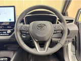 ステアリングスイッチ搭載!手を離さずに手元のスイッチでさまざまな操作が可能。運転中、視線をそらさなくても操作ができて安全です!