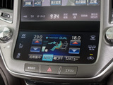使いやすさや安全性を追求したステアリング周り!高級車ゆえにスイッチ類が多いのも特徴ですね!考え尽くされた配置ですぐに使いこなす事が出来ますのでご安心下さい!是非、体感してみて下さい!!