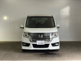 弊社のお客様からのワンオーナーの下取り車で入荷しました。走行距離は多めですが、弊社の整備記録も有るので、安心してお乗り頂けるお車です!
