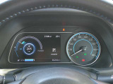 車両状態等のインフォメーションが備わっていますスピードメーターは上質なデザインとなっております。