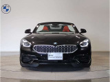 【キドニーグリル】BMWは約90年もの間、ほぼ全ての車両にひと目でBMWだと分かるこの特徴的なフロントグリルが備えられ、デザイン・アイコンとして親しまれてきました。