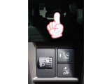 Honda SENSING搭載!ミリ波レーダーと単眼カメラで、クルマの前方の状況を認識。ブレーキやステアリングの制御技術と協調し、安心・快適な運転や事故回避を支援する先進のシステムです。