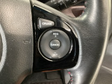 【クルーズコントロール】アクセルペダルを踏まずに一定の車速で走行できますので、高速道路など加減速の少ない道で便利です♪長距離ドライブの疲れを軽減してくれる、嬉しい装備ですよね♪