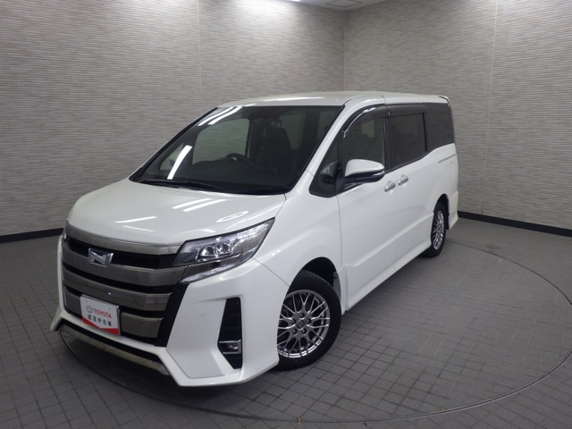 ノア 1.8 ハイブリッド Si W×B II