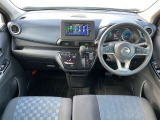 運転席周りの装備がご覧いただけます。展示場では実際にシートに座って確認していただけます。