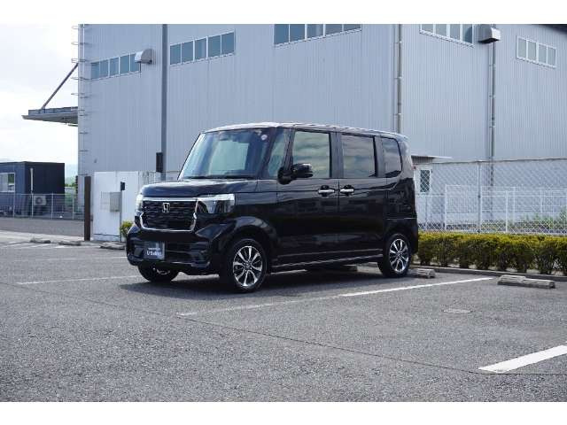 ホンダ N-BOXカスタム 