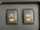 【エマージェンシーブレーキ】走行中に前方の車両等を認識し、衝突しそうな時は警報とブレーキで衝突回避と被害軽減をアシスト。より安全にドライブをお楽しみいただけます。