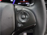 ◆アダプティブクルーズコントロール◆予め設定した車速内でクルマが自動的に加減速。前走車との適切な車間距離を維持しながら追従走行します。【LKAS】車線維持支援システムでステアリング操作を支援。