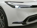 LEDヘッドライトです。デザイン性がよくとても明るいので、夜間の走行や悪天候でも安心です。しかも長寿命!