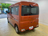 当店では車両本体価格以外に、諸費用を含めた支払総額も表示しておりますので、お客様の予算にピッタリのおクルマお選びができます。コーティングやJAFをセットにしたオトクな購入パックも好評です。