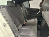 ナンバー付きの車両は公道試乗可能です(登録済未使用車など一部除く)。また、取り回しの確認など、広い場内でご試乗も可能です。お気軽に申し付けください。