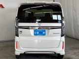 購入後も自社指定整備工場完備でお客様の愛車をしっかりサポート致します!御納車時には安全かつ安心してお乗り頂けるようホンダ専門知識を持つ整備スタッフが点検・整備・装備も説明をしてお渡ししております。