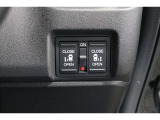 ◆◆両側電動スライドドア!!荷物で手が塞がる時など簡単にドアの開閉が出来ます!何より力いらずで開閉OK!女性やお年寄りにも優しい♪電動機能はOFFにもできますから元気なお子様の駆け出しも安心!