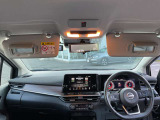 「クオリティショップ」3つのお約束:「人&rArr;中古車選びのプロがあなたをサポート」 車を知り尽くした「カーライフアドバイザー」が車選びからアフターサービスまできめ細かくご対応致します。