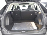広々としたラゲージスペースを備えています。大きなものや長さのある荷物もしっかりと積み込めます。