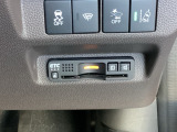 ETC付いてます。ETCが使用可能な道路通行料はキャッシュレスでスマートに走行できます。再セットアップして納車致します