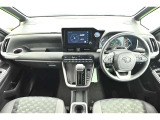 見通しのよいすっきりとした視界で、運転もしやすいです。