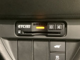 いまや快適なカーライフに欠かせないETCが付いています。
