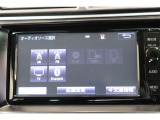CD・DVD・SDオーディオ・Bluetoothオーディオ再生可能。SDカードへの音楽録音も可能。フルセグTV視聴可能。
