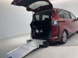 スローパーを降ろして伸ばした処です。降ろす時は後ろの車高も低くして傾斜を抑えることができます。