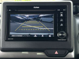 バックカメラ搭載なので後方時に車体後ろが確認出来る為、運転の苦手な方やたまに乗る方でも安心して車庫入れが出来ます☆