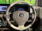 【純正革巻きステアリング】上質な革を使用することで、手にしっかり馴染みとても運転しやすいハンドルです♪