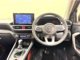 運転しやすいインパネ周りです。見やすいレイアウトで快適なドライブをサポートします☆☆
