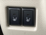 【シートヒーター】寒い日に重宝するシートヒーター!エアコンより早く温まってくれるので寒がりの人も安心ですね♪エアコンの温風は乾燥するから苦手、という方にもをおすすめです。