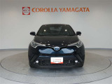 トヨタのスタイリッシュSUV C-HR! 存在感のあるフロントビューです♪