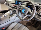 ☆センターパネルを運転席側に僅かに傾けたBMW独特のインパネ☆【駆け抜ける歓び】はここからもスタートしております☆