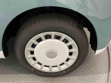納車前にはプロのメカニックが点検、整備を行いますので安心してお乗り頂けます!!