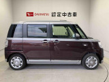 車両右側面からの写真になります。車をご覧になりたい時はお気軽に最寄りの店舗へご相談下さい。