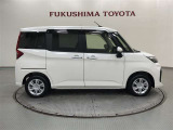 【まるごとクリーニング】シートを取り外し、車内を徹底洗浄。隅々まで丁寧に仕上げています。