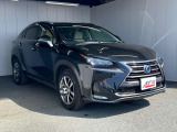 普通車は「サービスカーエムズ 本店」、軽自動車は「サービスカーエムズ 交差店」からお探し頂けます。