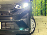【LEDヘッドライト】悪天候や夜間走行時も良好な視界を確保し安心して運転できる高輝度LEDヘッドライトを装備!点灯速度が早く、消費電力も抑えられています。