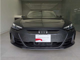 e-tron GT クワトロ 4WD 